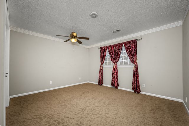 15 Hilldale Church Rd, Fayetteville, TN 37334