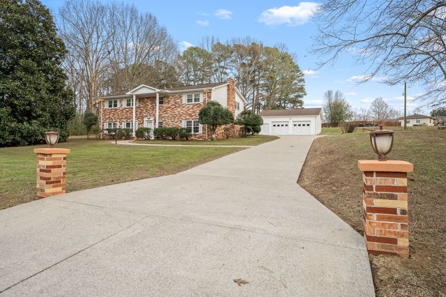 15 Hilldale Church Rd, Fayetteville, TN 37334