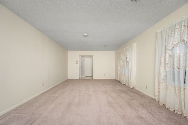 15 Hilldale Church Rd, Fayetteville, TN 37334