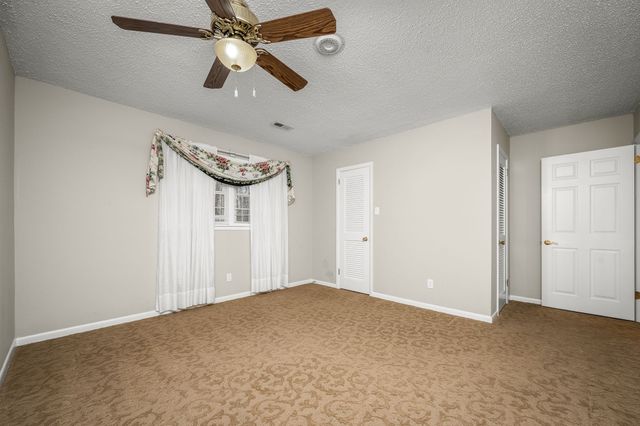 15 Hilldale Church Rd, Fayetteville, TN 37334