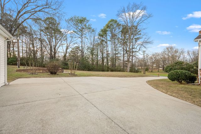 15 Hilldale Church Rd, Fayetteville, TN 37334