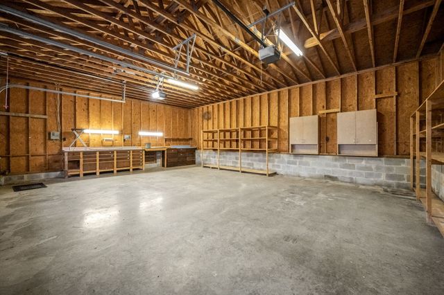 15 Hilldale Church Rd, Fayetteville, TN 37334