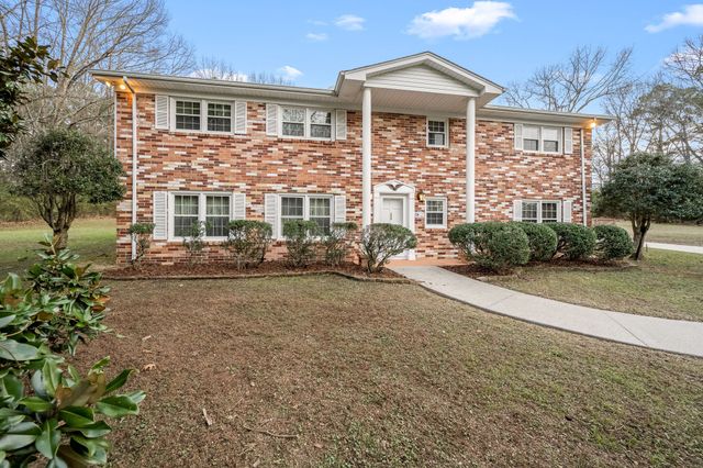 15 Hilldale Church Rd, Fayetteville, TN 37334