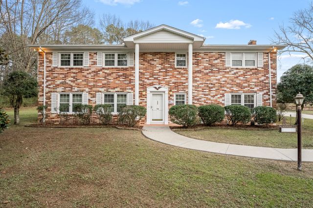 15 Hilldale Church Rd, Fayetteville, TN 37334