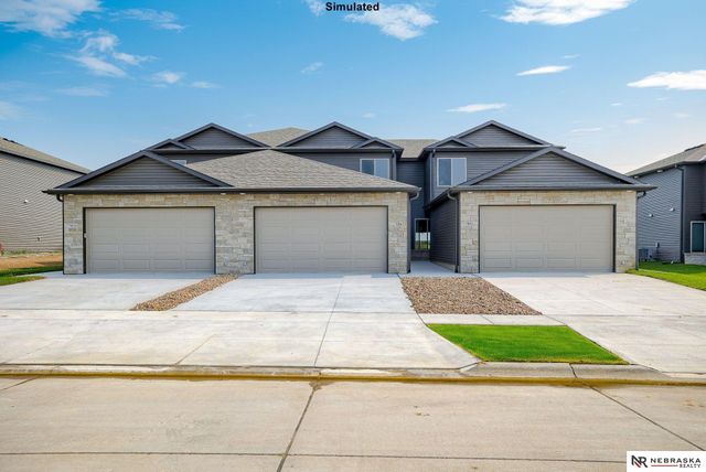 10724 N 149th Street, Waverly, NE 68462