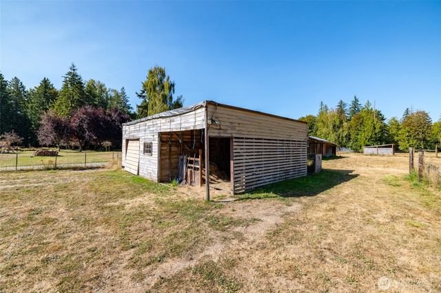 849 Burlingame Road, Mount Vernon, WA 98274