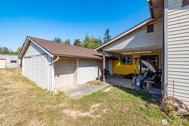 849 Burlingame Road, Mount Vernon, WA 98274