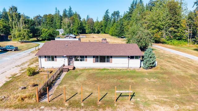 849 Burlingame Road, Mount Vernon, WA 98274