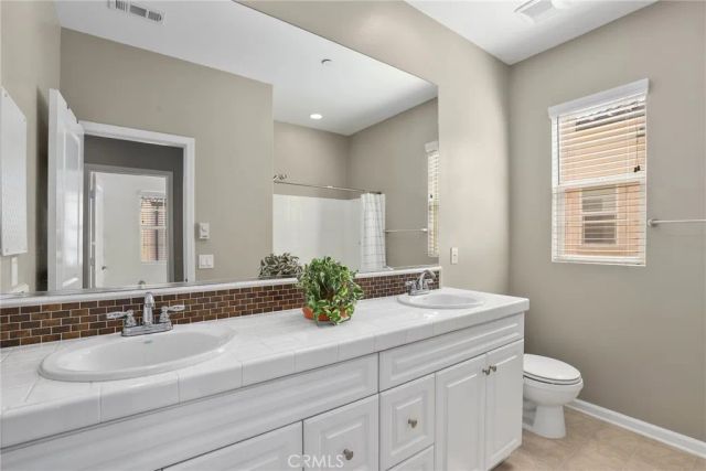 21710 Bene Drive, Saugus, CA 91350