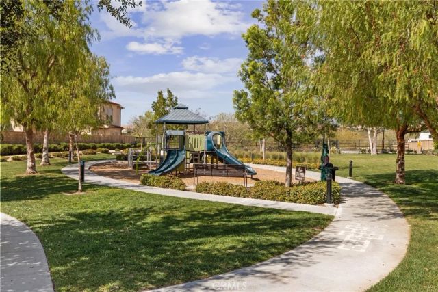 21710 Bene Drive, Saugus, CA 91350