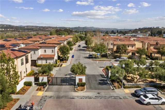 21710 Bene Drive, Saugus, CA 91350