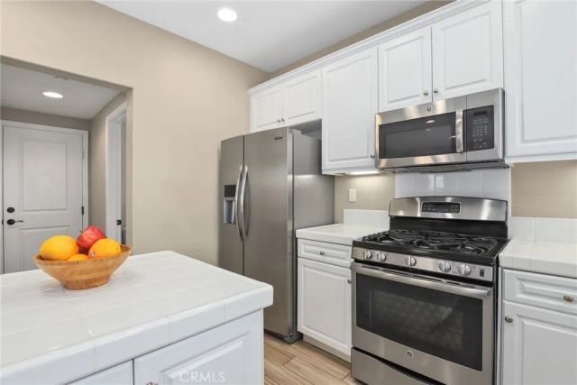 21710 Bene Drive, Saugus, CA 91350