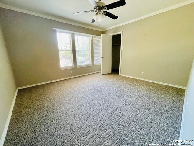 6346 REGENCY LN, San Antonio, TX 78249