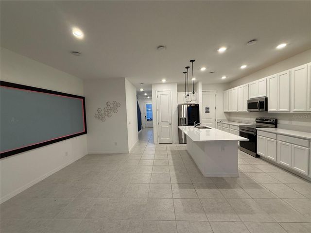 831 LONGBOAT DRIVE, Davenport, FL 33896