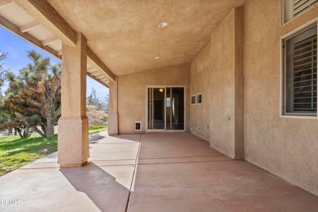 17355 La Junta Street, Hesperia, CA 92345