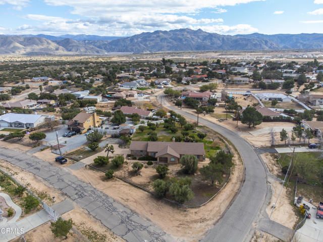 17355 La Junta Street, Hesperia, CA 92345