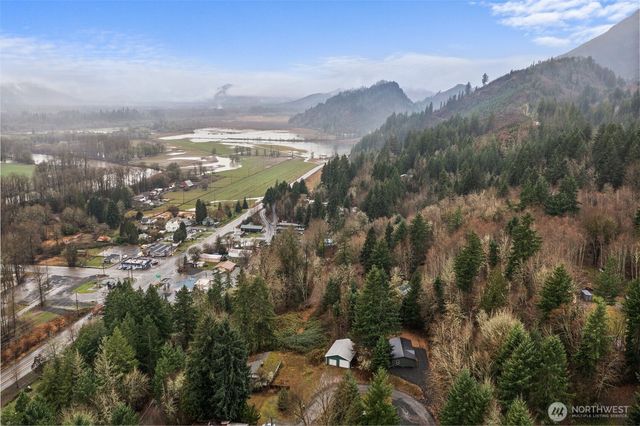 175 Boyd Rd, White Pass, WA 98377