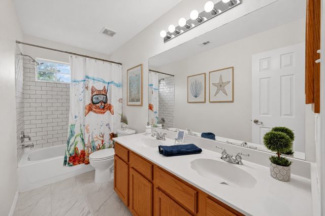6108 Hillcrest Drive, Sachse, TX 75048