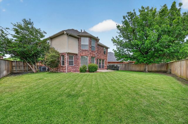 6108 Hillcrest Drive, Sachse, TX 75048
