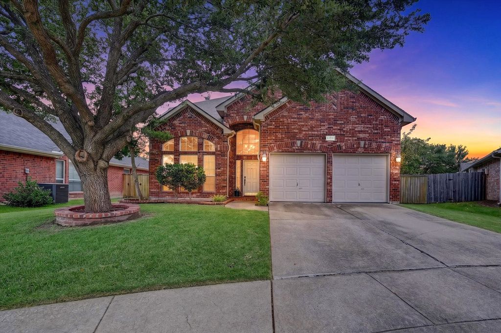 6108 Hillcrest Drive, Sachse, TX 75048