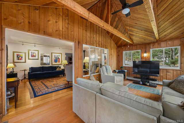 54 Lockwood Road, South Salem, NY 10590