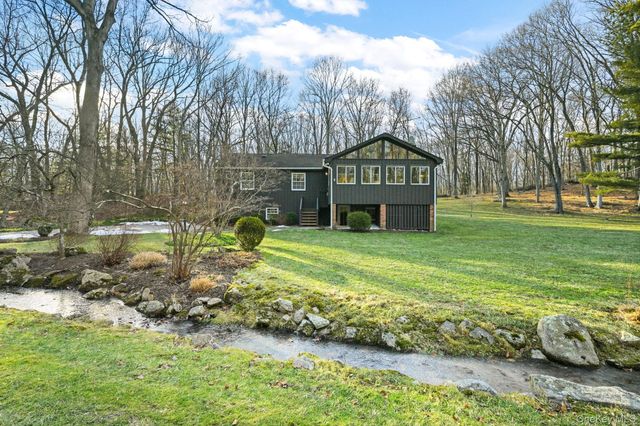 54 Lockwood Road, South Salem, NY 10590