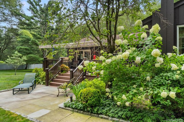 54 Lockwood Road, South Salem, NY 10590