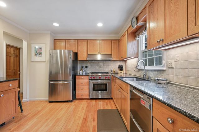 54 Lockwood Road, South Salem, NY 10590