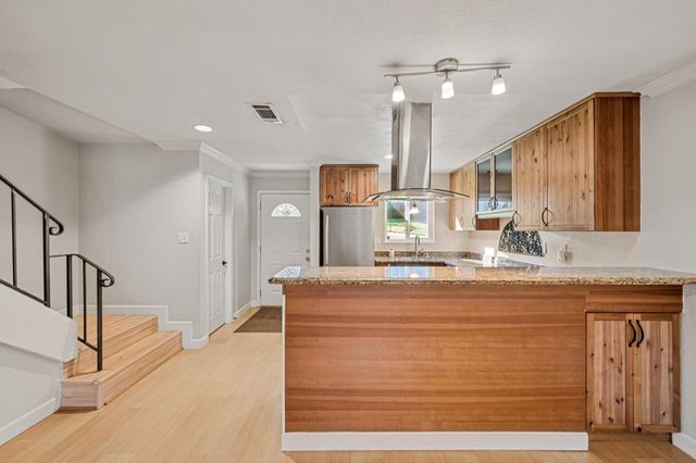 394 Ilo Ln 701, Danville, CA 94526