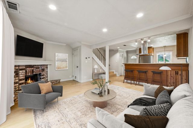 394 Ilo Ln 701, Danville, CA 94526