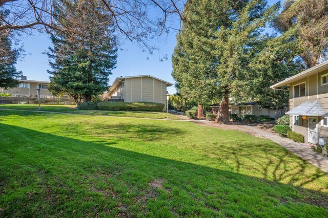 394 Ilo Ln 701, Danville, CA 94526