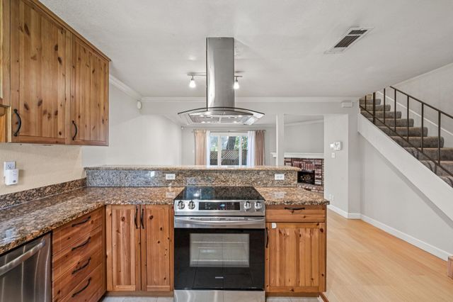 394 Ilo Ln 701, Danville, CA 94526