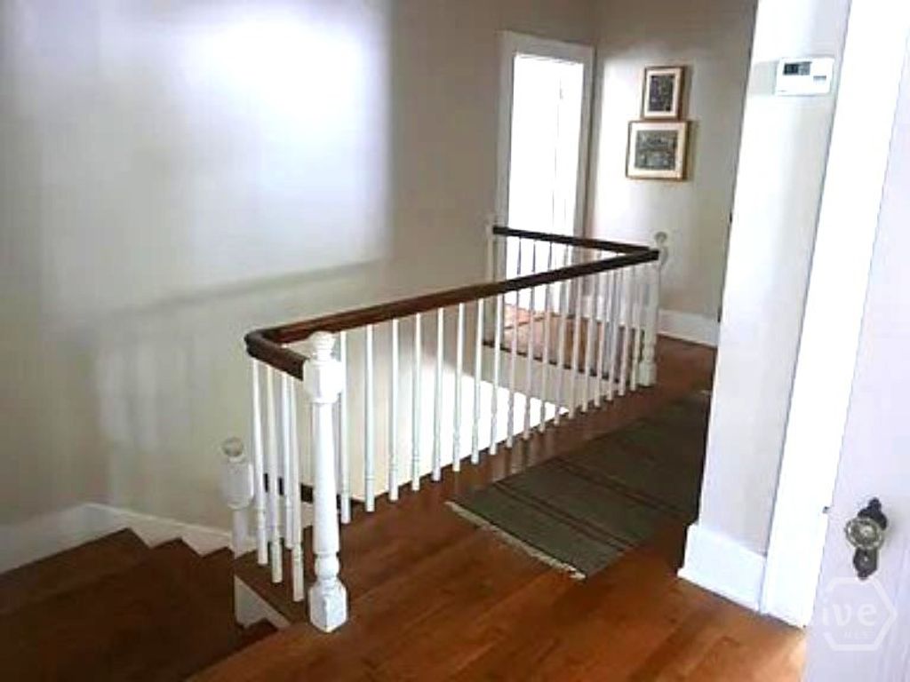 Image 14 of property listing at 18 E 45th Street, Savannah, GA 31405