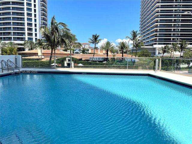 5900 Collins Ave 1104, Miami Beach, FL 33140