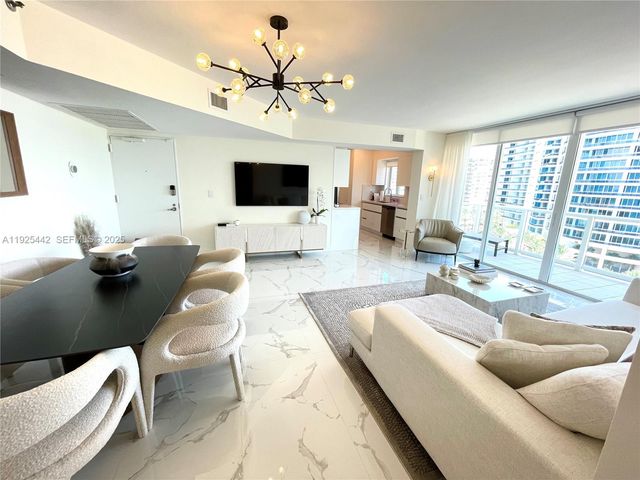 5900 Collins Ave 1104, Miami Beach, FL 33140