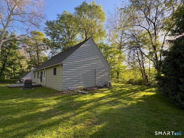 301 Grove Street, New Milford, CT 06776