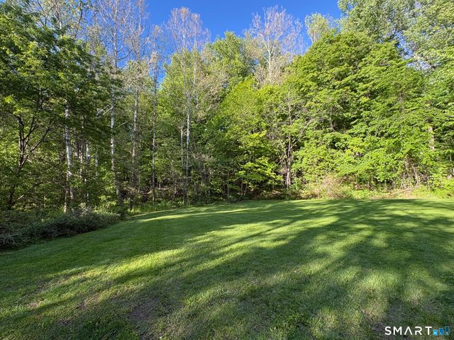 301 Grove Street, New Milford, CT 06776