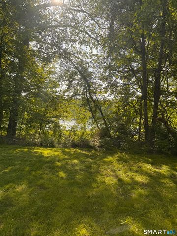 301 Grove Street, New Milford, CT 06776