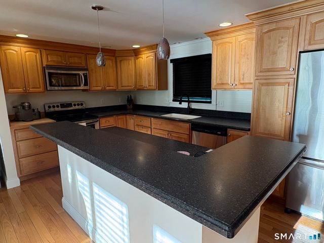 301 Grove Street, New Milford, CT 06776