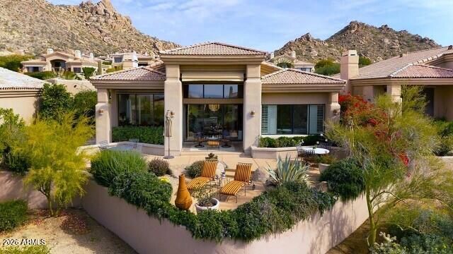 24350 N WHISPERING RIDGE Way 10, Scottsdale, AZ 85255