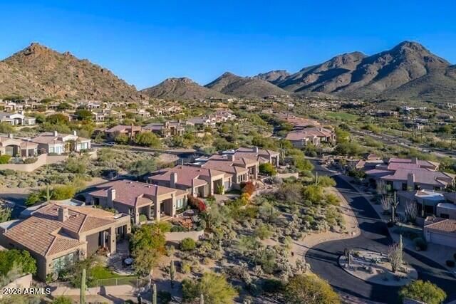 24350 N WHISPERING RIDGE Way 10, Scottsdale, AZ 85255