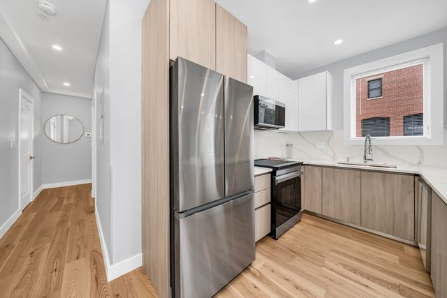 181 Maverick Street 1, Boston, MA 02128