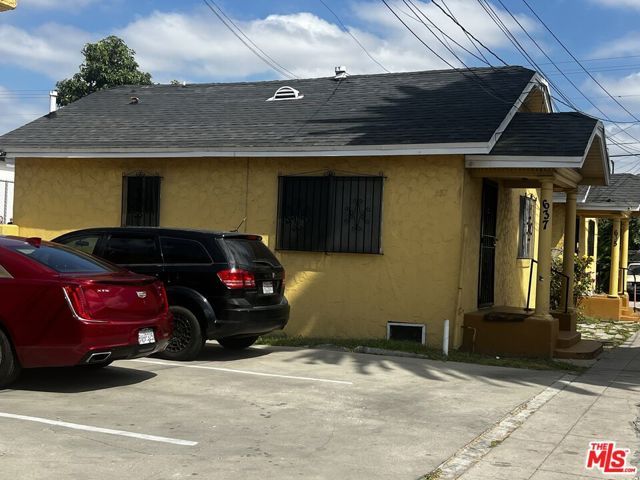 639 W 80th Street, Los Angeles, CA 90044