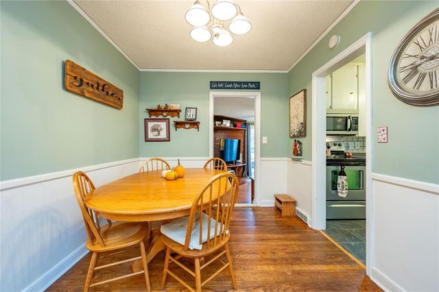 3909 68th Street, Urbandale, IA 50322