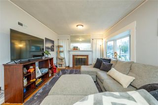 3909 68th Street, Urbandale, IA 50322
