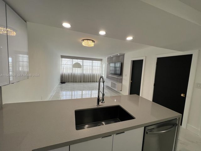 1301 NE Miami Gardens Drive 1101W, Miami, FL 33179