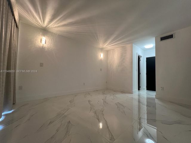 1301 NE Miami Gardens Drive 1101W, Miami, FL 33179