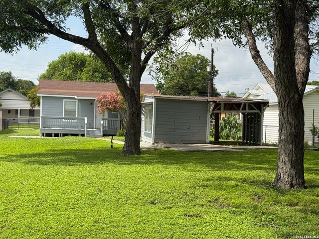 417 E HUFF AVE, San Antonio, TX 78214