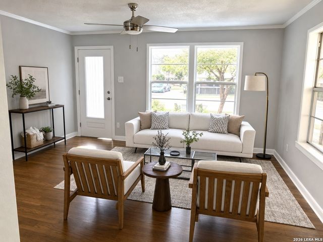 417 E HUFF AVE, San Antonio, TX 78214