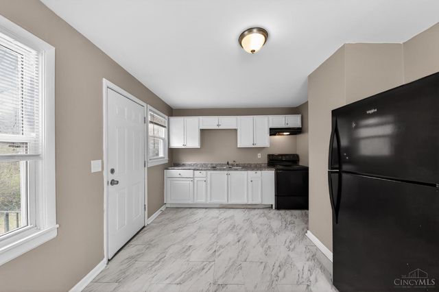 4438 Schulte Drive, Cincinnati, OH 45205